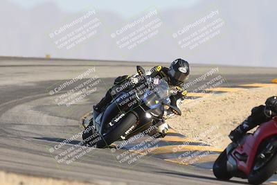media/Jan-09-2025-Racers Edge (Thu) [[9e316ffd38]]/3-B Group/Session 4 (Turn 12 The Slide)/